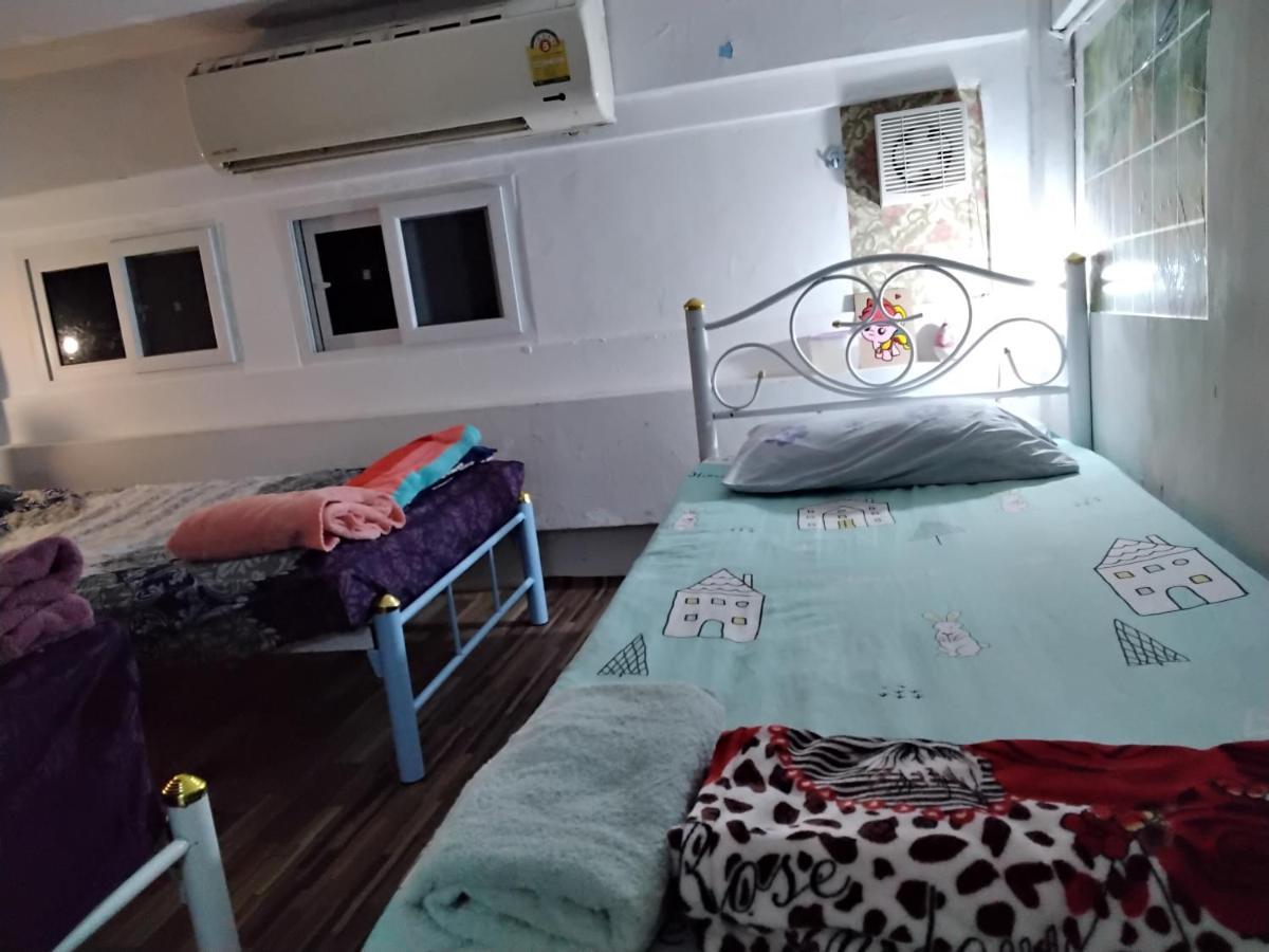 בנגקוק Danee Hostel מראה חיצוני תמונה