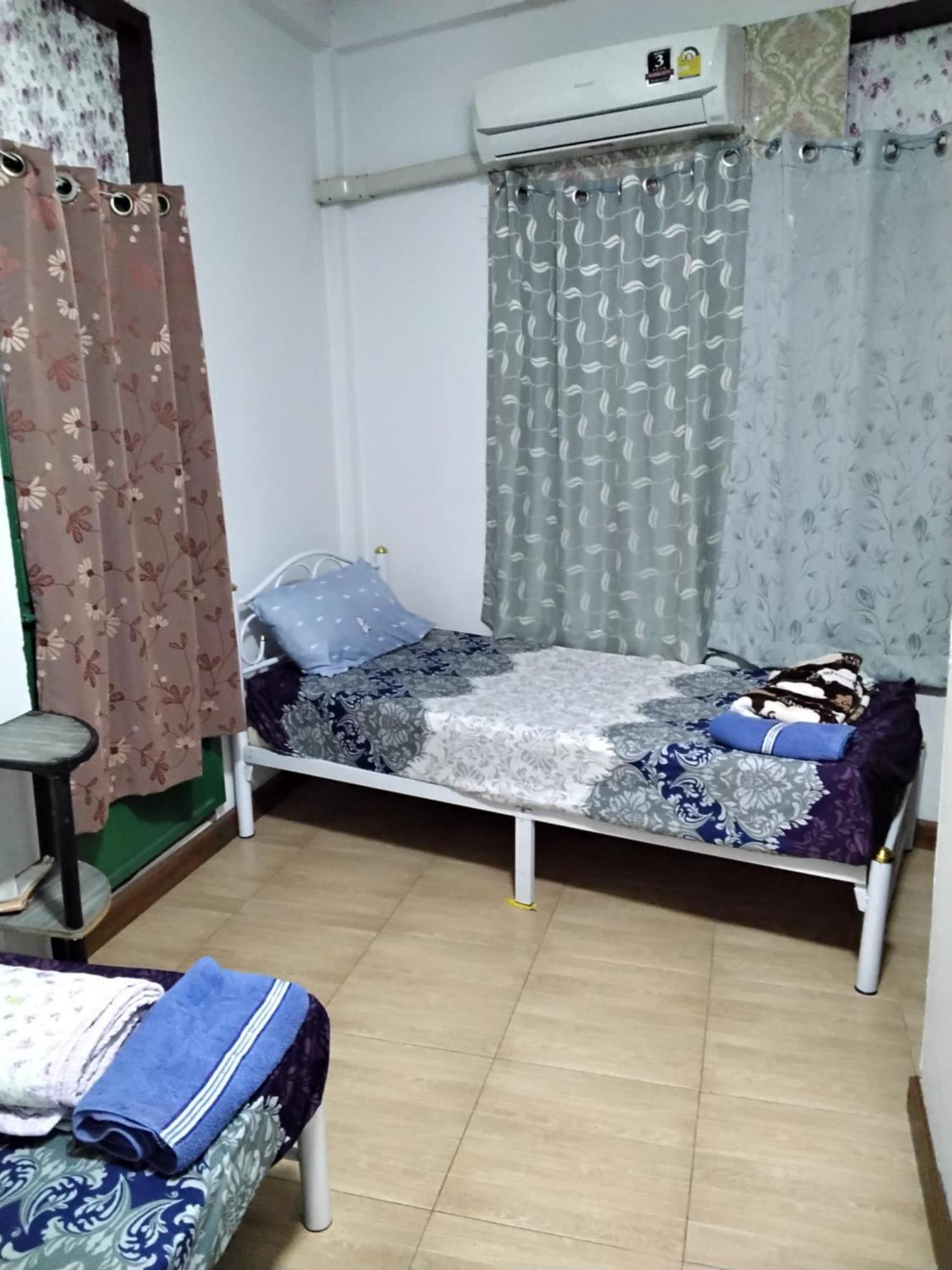 בנגקוק Danee Hostel מראה חיצוני תמונה