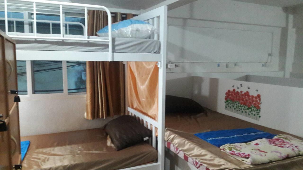 בנגקוק Danee Hostel מראה חיצוני תמונה