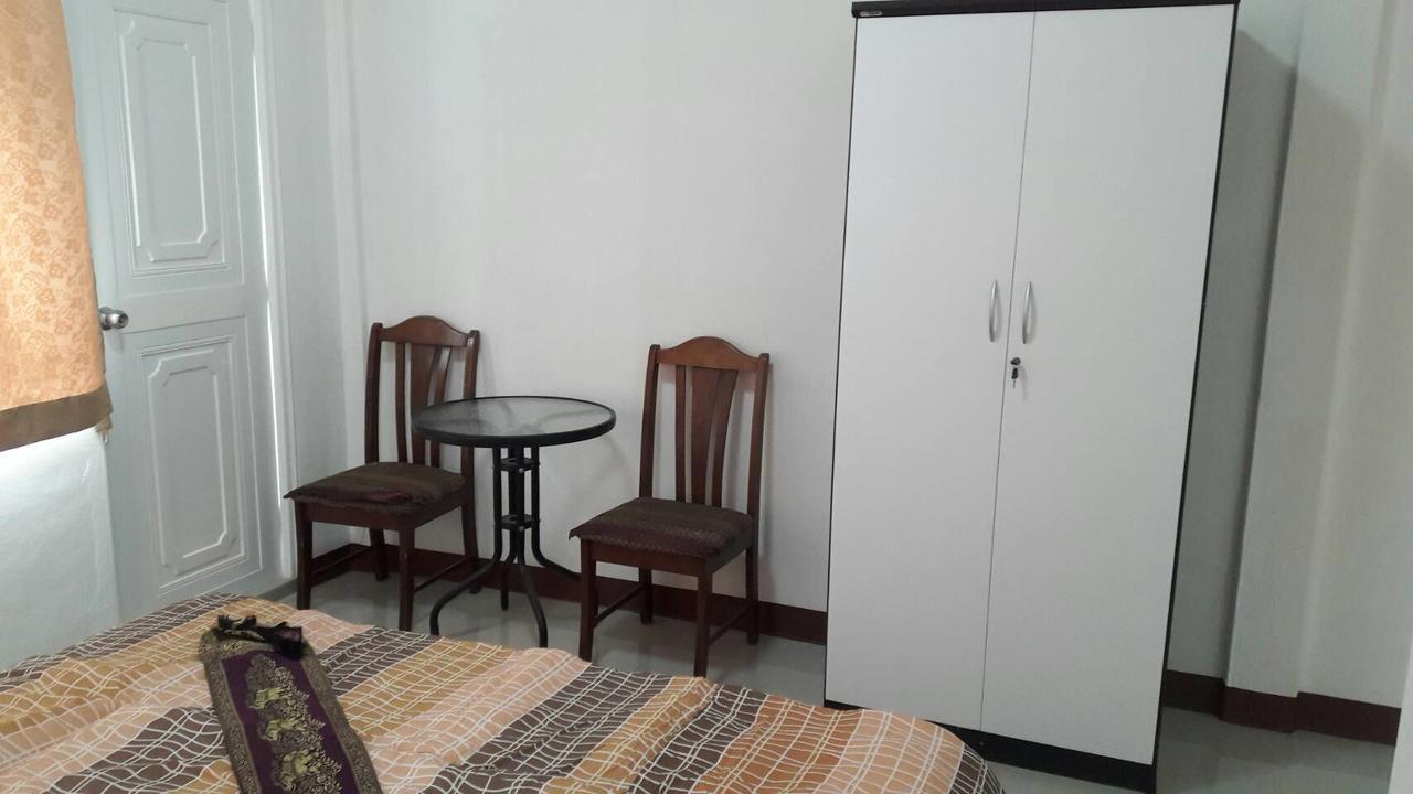 בנגקוק Danee Hostel מראה חיצוני תמונה